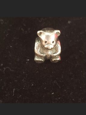Pandora Silver Bear Charm in Shiny Silver Almost NEW